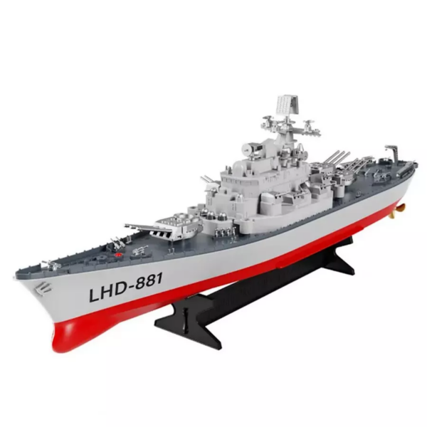 Авианосец военный р/у